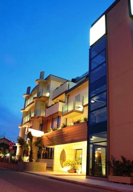 Hotel Capitol San Mauro Mare 외부 사진
