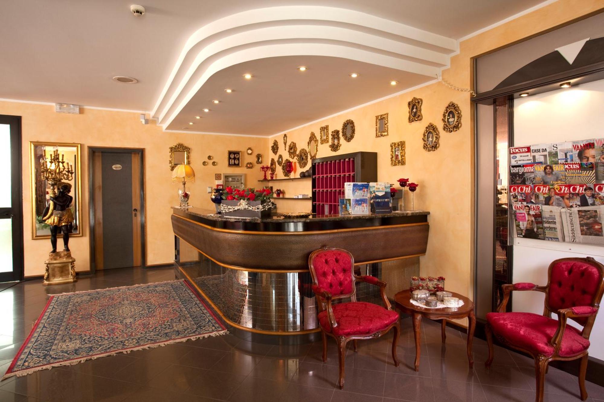 Hotel Capitol San Mauro Mare 외부 사진